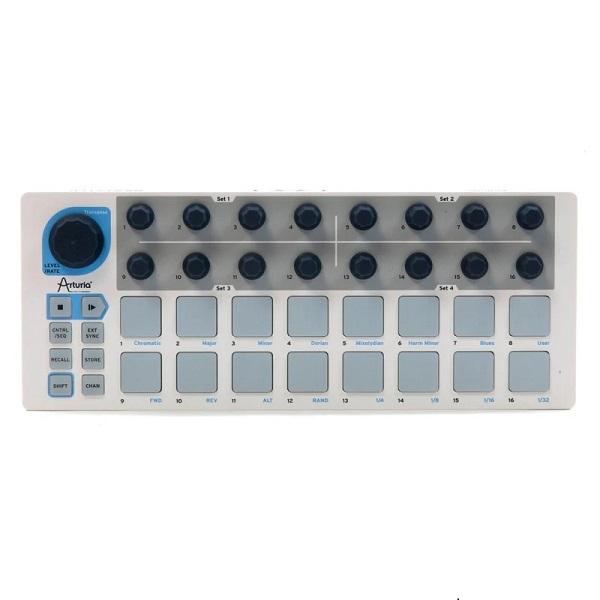 Controlador Y Secuenciador Arturia Beatstep 430101